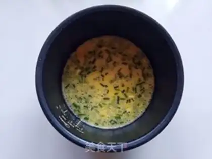 Make Strawhead eggs, skinny broth step 3