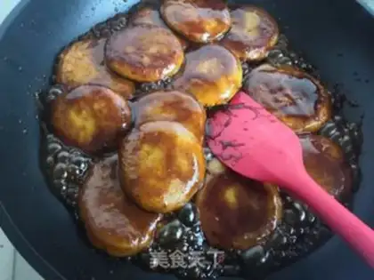 Make Caramel banana rice cake step 12