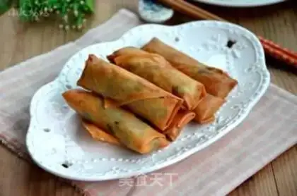 Make Strawhead Spring Roll step 8