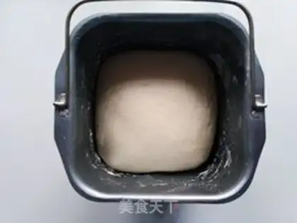 Make Scratch meat buns step 4
