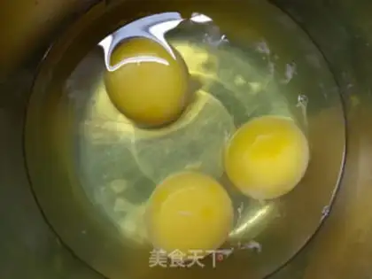 Make Handmade egg rolls step 1
