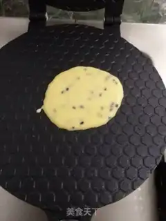 Make Handmade egg rolls step 7