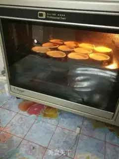 Make English egg tarts step 12