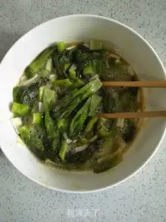 Make The sprouts, the fried eggs step 5