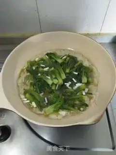 Make The sprouts, the fried eggs step 6