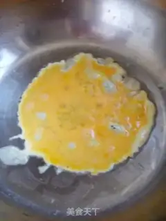 Make Fried eggs step 2