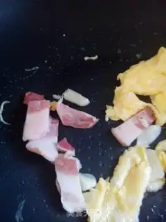 Make cucumber fried eggs step 5