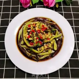 Make The cold hand tore the eggplant step 5