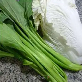Make Two mushrooms, oil and cabbage step 0