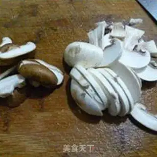 Make Two mushrooms, oil and cabbage step 7
