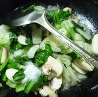 Make Two mushrooms, oil and cabbage step 9