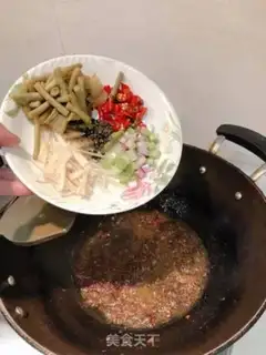 Make Pyramid fried chicken step 2