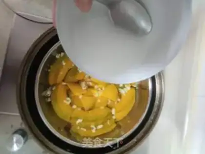 Make Pumpkin step 3