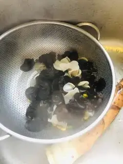 Make Sour root powder step 3
