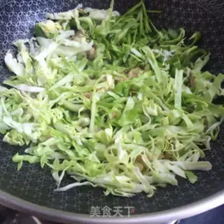 Make Cream pepper noodles step 3