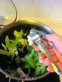 Make Beatrix step 9