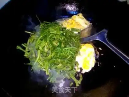 Make Fried eggs step 3