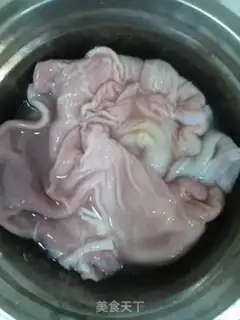 Make Piggy belly with chicken soup step 2