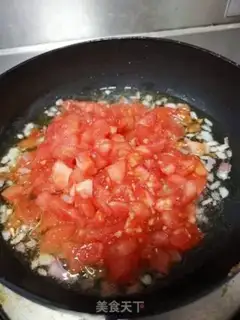 Make Tomato fried pasta step 5