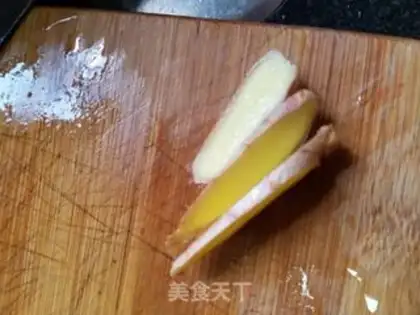 Make An old hen with a fresh ground step 2