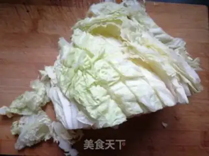 Make The cabbage is fried step 1