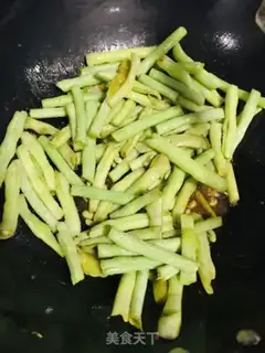 Make Burn the bean horns step 3