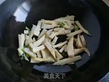 Make Garlic oil step 1
