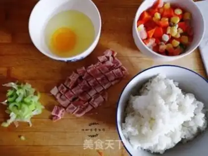 Make Bacon fried rice step 0