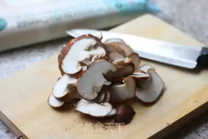 Make Spoon noodles step 2
