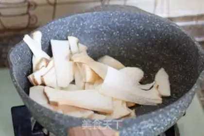 Make Spoon noodles step 5