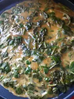 Make Fried eggs with sprouts step 4