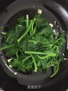 Make Seven leaves in the sand step 5