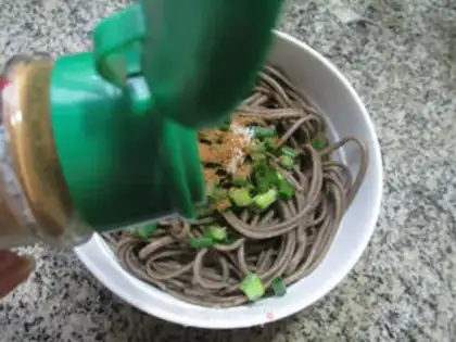 Make Egg-fried oatmeal step 4