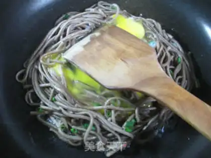 Make Egg-fried oatmeal step 6