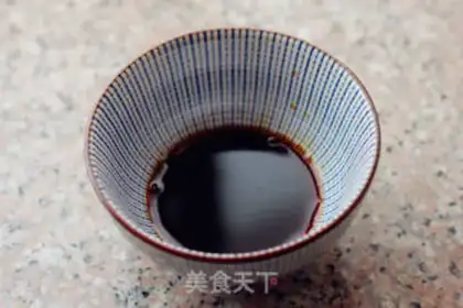 Make Red oil noodles step 3