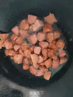 Make Beefball fried rice step 3