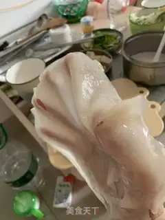 Make Hands torn from their own skin step 9