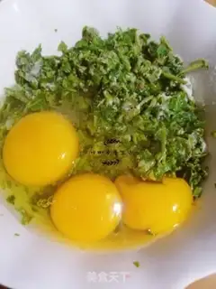 Make Fried eggs step 4