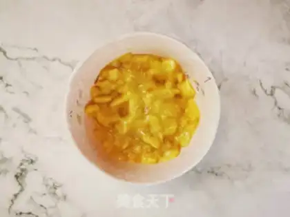 Make Skinned banana pie step 2