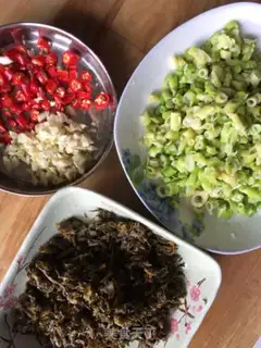 Make Spring sauerkraut step 1