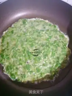 Make Fried eggs step 7