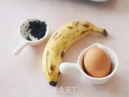 Make Banana omelet step 0