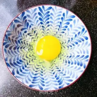 Make Tomato tofu egg soup step 6