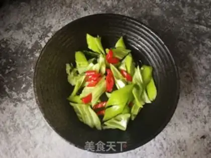 Make Pepper cucumber step 3