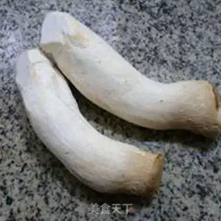 Make Almond mushrooms burning potatoes step 1