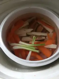 Make Yellow rib soup step 2
