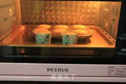 Make All the sponge cups step 16