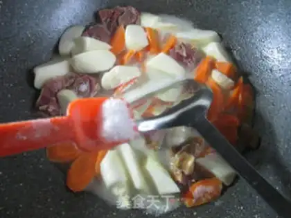 Make Carrots boil duck legs white step 7