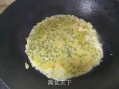 Make Scrambled eggs step 2