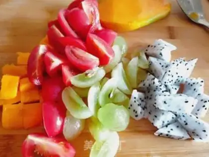 Make Taco and fruit step 4